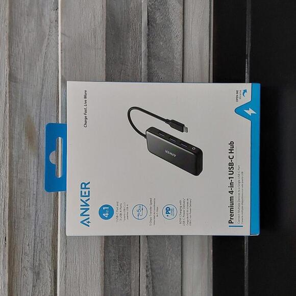 Anker Other - USB C Hub, 4-in-1 USB-C, with 60W PD, 3 USB-A, 1 USB-C | Anker